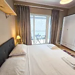 Emerald Luxury 1bd Apartmán *