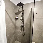 Emerald Luxury 1bd Apartmán *