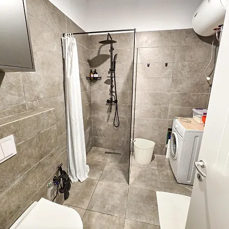 Lägenhet Emerald Luxury 1bd