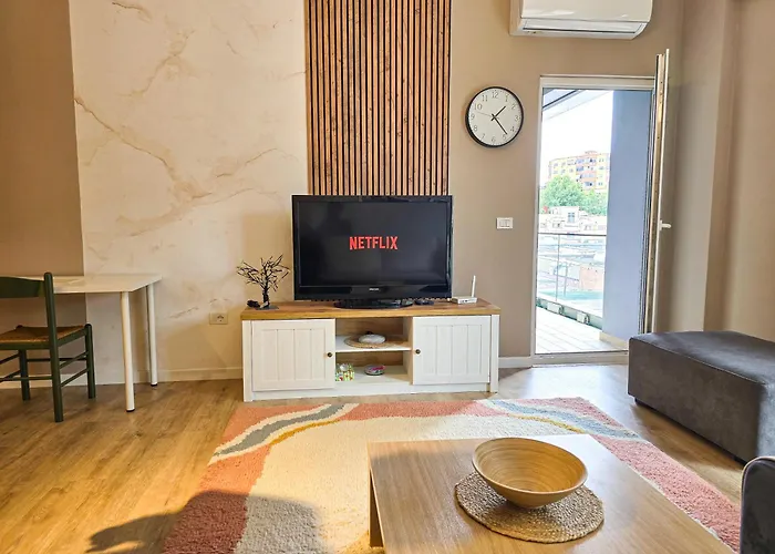 Emerald Luxury 1bd Tirana