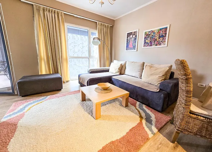 Emerald Luxury 1bd Tirana